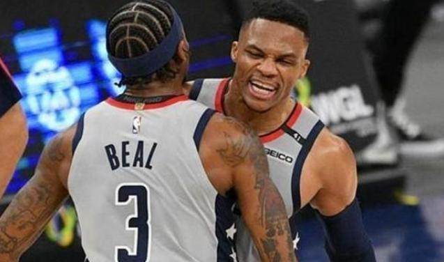 天亮了？比尔40+韦少30+三双 奇才掀翻联盟第一